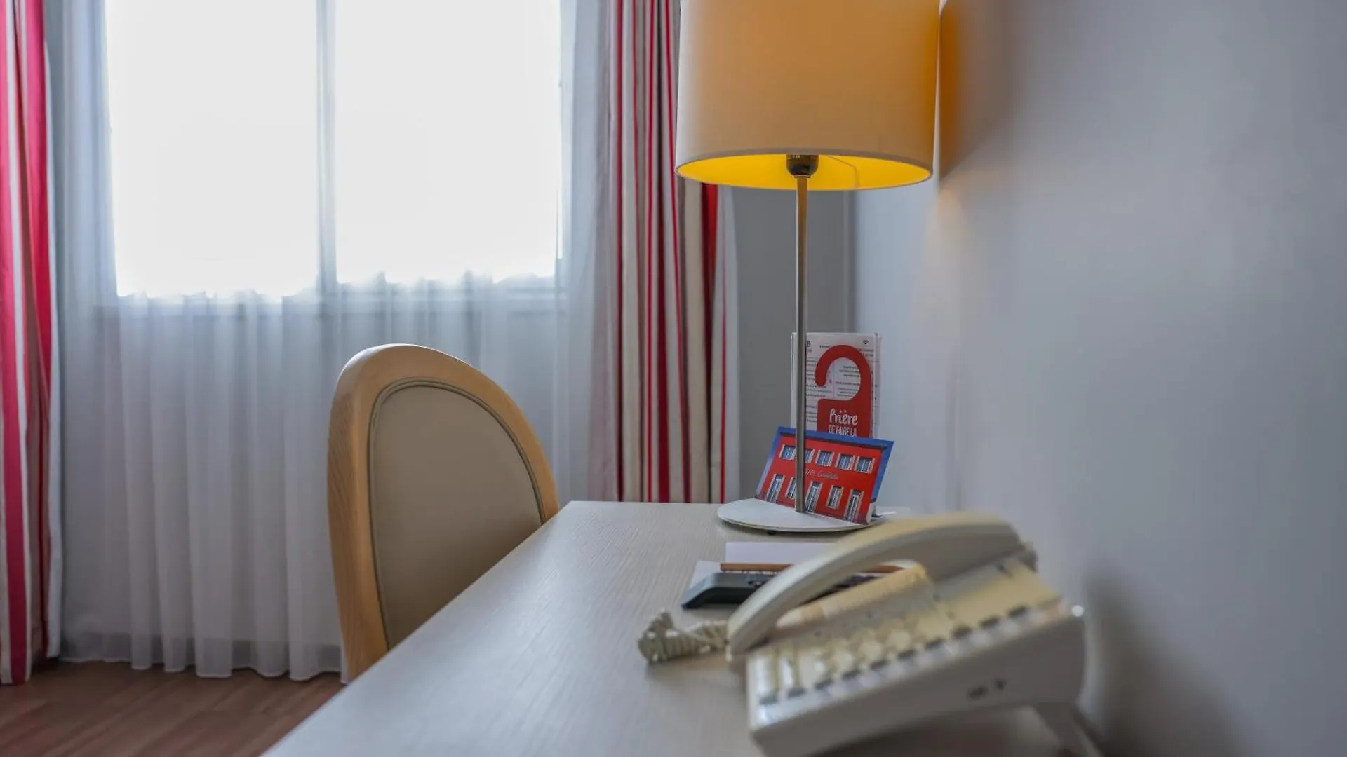 Hotel Casabella Cannes Mouans Sartoux  Mouans-Sartoux