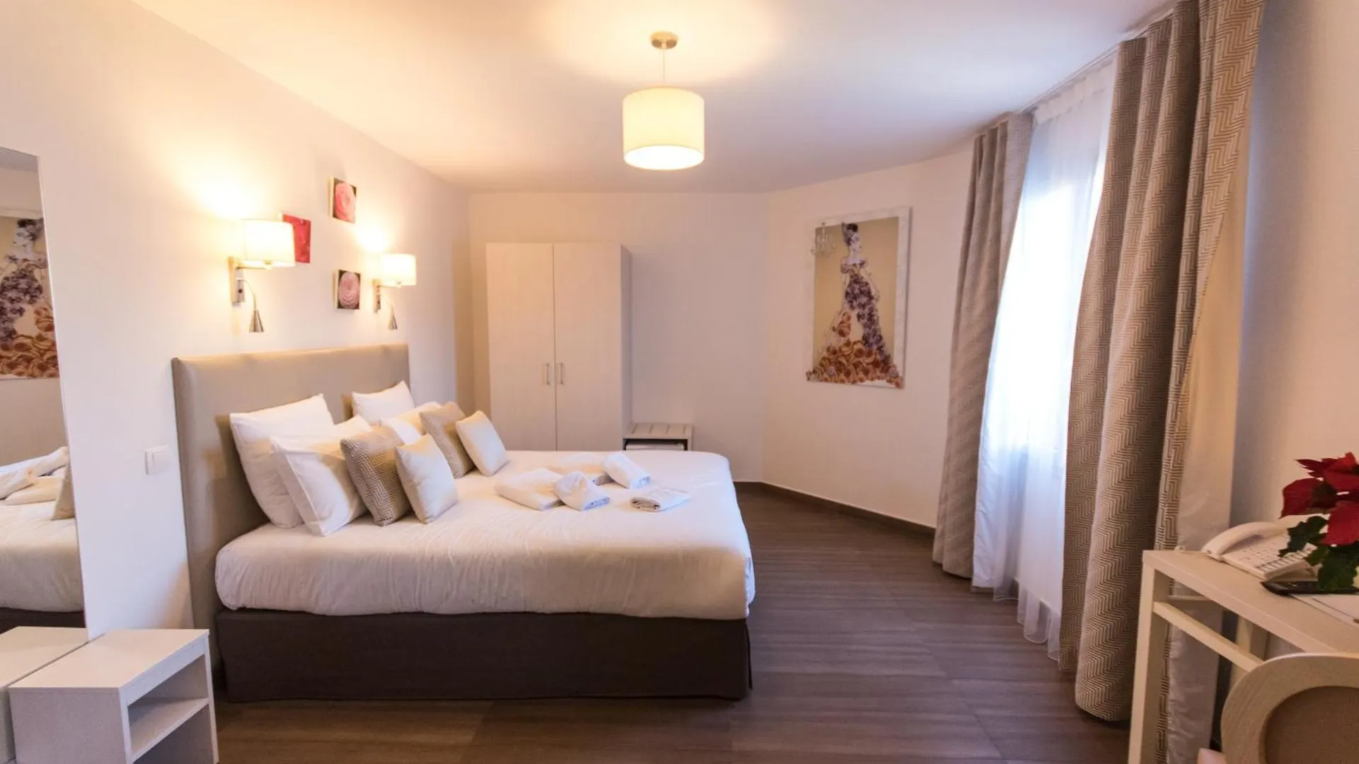 Hotel Casabella Mouans-Sartoux